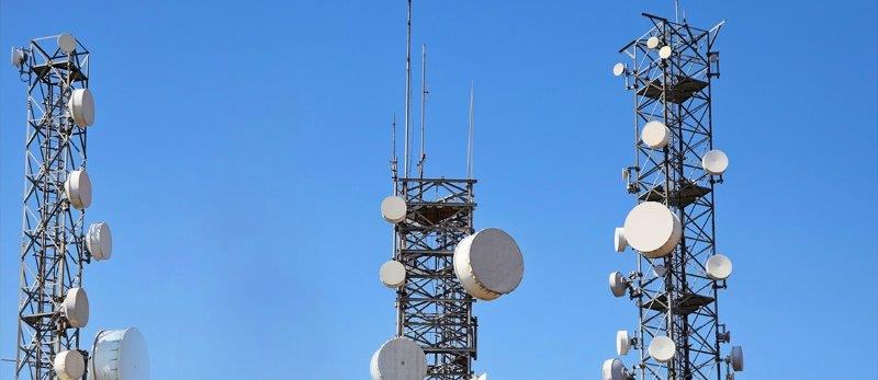 Como o aumento das Sharings atua no mercado de fabricação de Torres para Telecomunicações