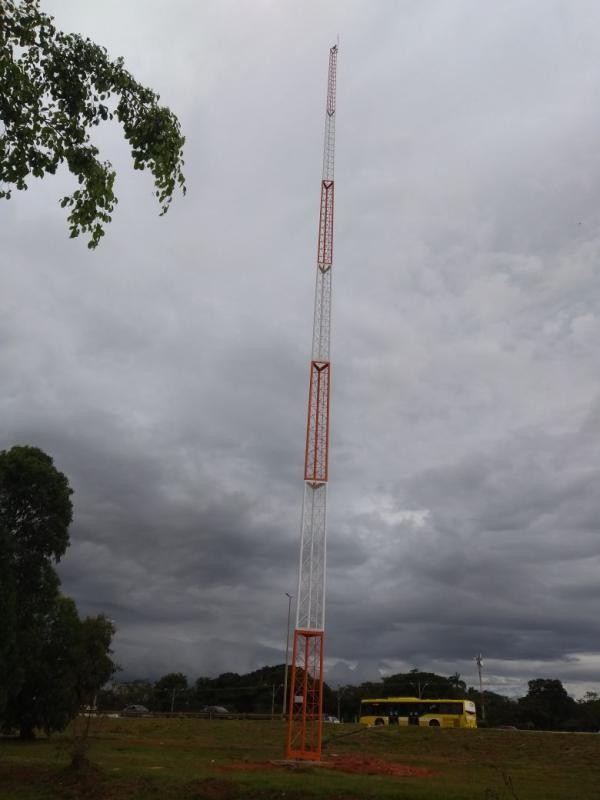 Torre internet modular