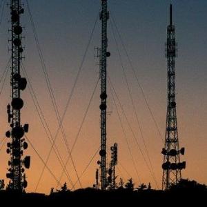 A história da evolução das estruturas verticais para telecom A história da evolução das estruturas verticais para telecom